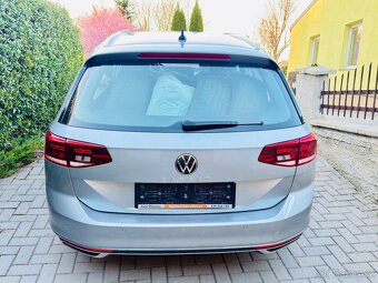 VW PASSAT 2,0TDi 110kW ELEGANCE DSG ACC Koup.ČR,2021,1.majit - 17
