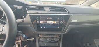 VOLKSWAGEN TOURAN JOIN 1.2TSI 81KW 7MÍST LED NAVI TOP STAV - 17