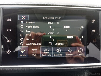 Peugeot 308 1.2i 96kW Navi/Panorama/1Maj - 17