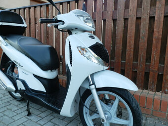 Honda SH 125i - 17