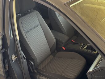VOLKSWAGEN PASSAT 1.MAJ EL. KUFR CARPLAY SERVIS - 17