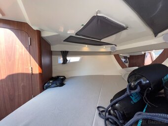 QUICKSILVER Activ 805 CRUISER + MERCURY F 250 V8 EFI EXLPT D - 17