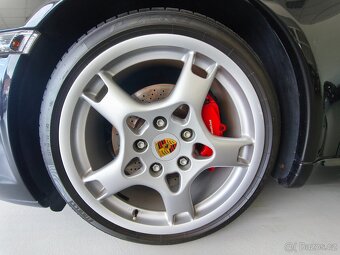 Porsche 911 Carrera S - 17