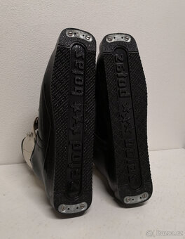 Staré vzácne lyžiarske topánky BOTAS - 17