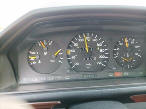 Mercedes E300D V6 1991 - 17