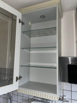 Rustikální kuchyňská linka se spotřebiči - 17