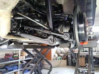 Jeep Grand Cherokee 3,6L V6 LIMITED 4x4, Facelift, 98.000km - 17