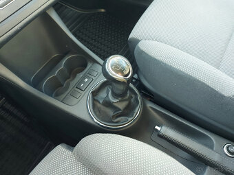Škoda Fabia 1.2 TSI/SPORT/4válec/PARK.ČIDLA - 17