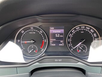 Škoda Superb Kombi 2.0 TDI 110 KW - 17