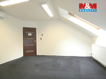 Pronájem kancelářského prostoru, 20 m², Ostrava, ul. Karasov - 17