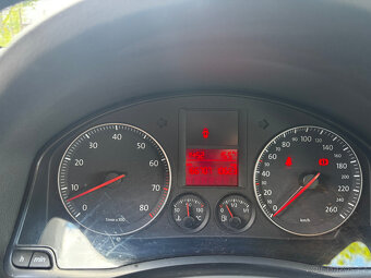 Volkswagen Golf V 1.6i 75kW, Klima, Manual, Nová STK - 17