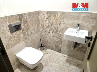 Pronájem bytu 2+kk, 100 m², Chomutov, ul. Klostermannova - 17