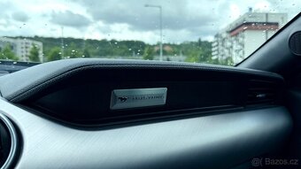 FORD MUSTANG 5.0 GT - 17