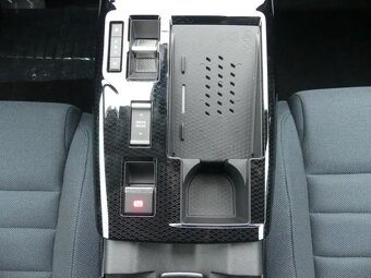 Citroën C5 Aircross, PLUS Hybrid 145k Automatic - 17