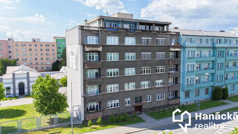 Prodej prostorného bytu 4+1 v Přerově, nábřeží... - 17