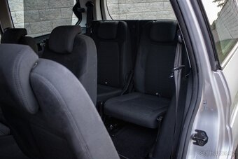 Ford Galaxy S-Max 2.0 EcoBoost SCTi Titanium A/T 7-miestny - 17