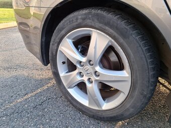 Honda Accord Tourer 8G 2,4 iVTEC AT Top executive - 17