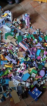 Obrovská krabice Lego Friends, Lego Dots - 17