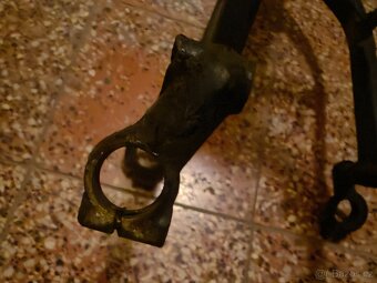 Jawa perak zbrojovka rám a motor - 17