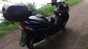 Suzuki Burgman 150 - 17