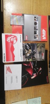 Honda Transalp XL-700-V po 1.majiteli, 24 t. km, jako nový - 17