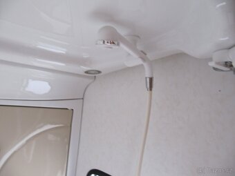 Prodám karavan Hobby 540 ufe,model 2008 + mover + předstan. - 17