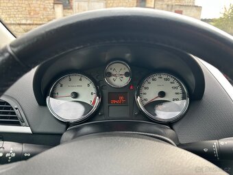 Peugeot 207 1,6i 88kw Panorama Edition - 17