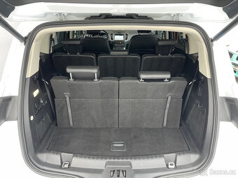 Ford S-MAX 2,0 TDCi LED Titanium AT 7míst - 17