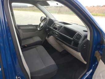 VOLKSWAGEN TRANSPORTER 2.0 TDi T6 - DPH - 76.000 km - 17