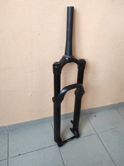 Vzduchové vidlice pevná osa 15 x100-110  27.5-29" - 17