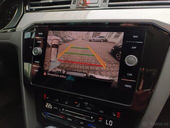 VW Passat B8 2.0TDI 110kW DSG Matrix Tažné Press&Drive ACC - 17