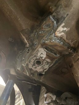 BMW e46 328 m52b28TU po GO minimum koroze - 17