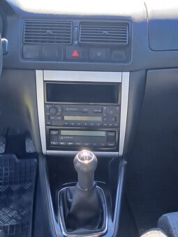 Prodám VW Golf IV - 1.9 TDI 66KW ALH r.v 1999 - 17