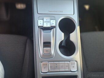 Hyundai Kona Electric - 17