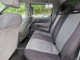 Toyota Hilux 2,5D 4D DC Life 4x4 106kw - 17