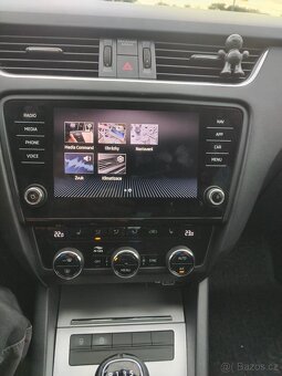 Škoda Octavia III 2019 koupeno ČR BENZÍN - 17