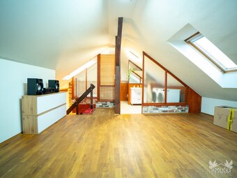 Mezonetový byt - 17