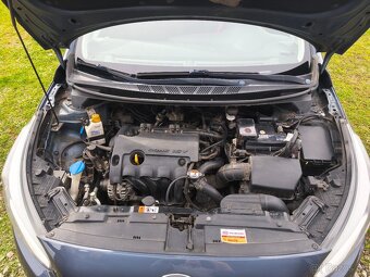 Kia ceed kombi 1.4 benzín+LPG - 17