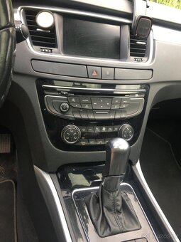 Prodám Peugeot 508 SW r. 2011 v plné výbavě - 17