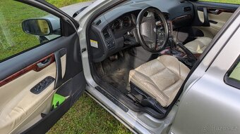 Volvo V70 D5 - 17
