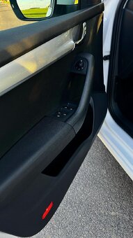 Škoda Octavia 1,6 TDI - 17