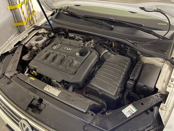 Volkswagen Passat 2.0 biTDI 4motion 176 kW - 17