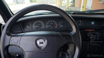 Lancia Delta HPE 1.6 - 17