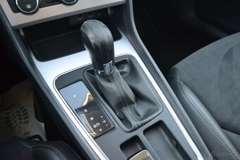 Seat Leon ST 2.0 TDI DSG LED ACC - 17