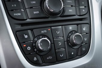 Opel Astra Sport Tourer 1.7 CDTI / AJ NA SPLÁTKY / - 17