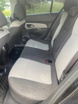 Chevrolet Cruze LT 2.0 CHIP - 17