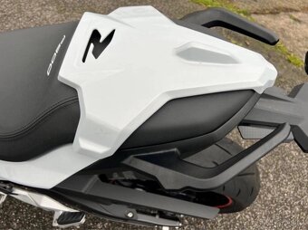 Prodám BMW F 900 R 2052 KM - 17