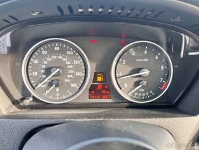BMW X5 3.0 Si 200KW,TZ,PANORAMA,M-PAKET - 17
