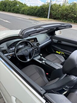 Mercedes 220CDI A207 cabrio - 17