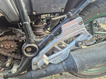 Yamaha 600xj - 17
